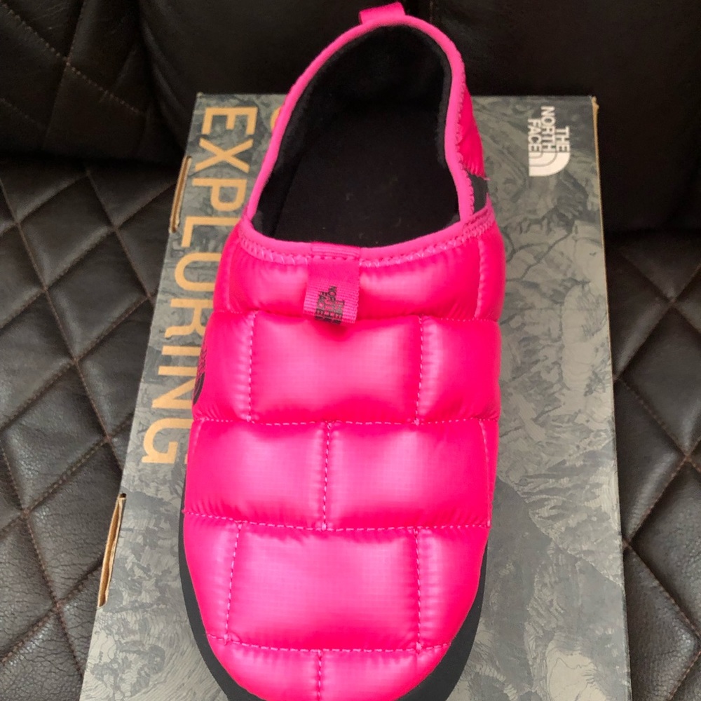 Details title women shoes size 7 pick